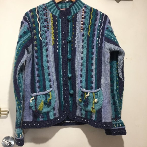 NEWARI HAND KNIT CARDIGAN SWEATERS SIZE XL - Picture 2 of 8